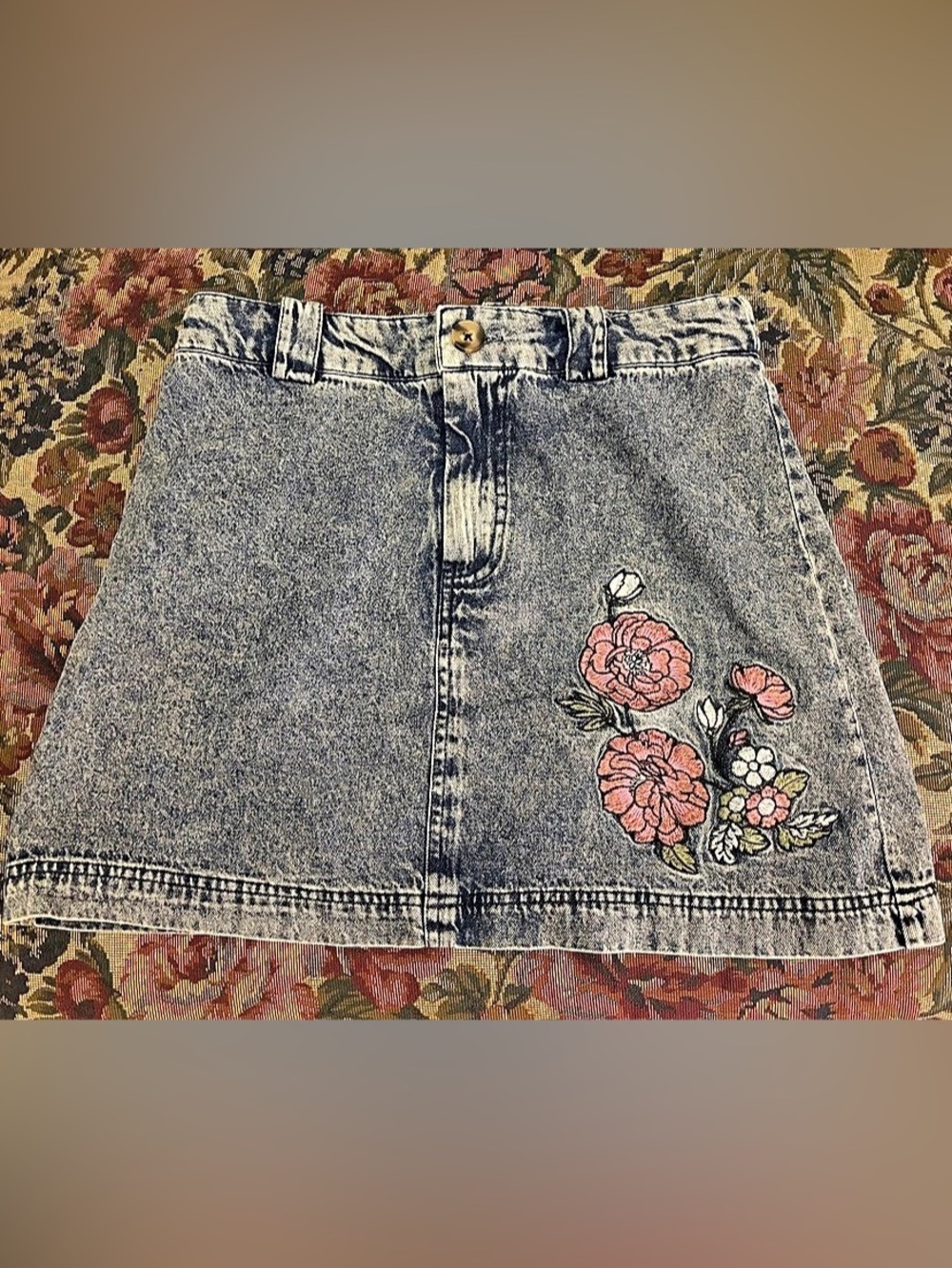 Blue Rain Francescaβs Boho Floral Embroidered Acid Wash Denim Mini Skirt Size S